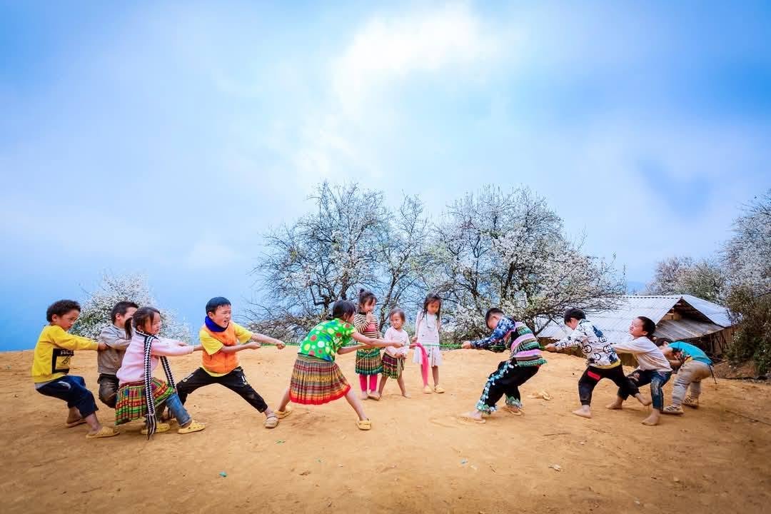 4-Day Cycling Tour: Hanoi to Ngoc Chien & Nam Nghep